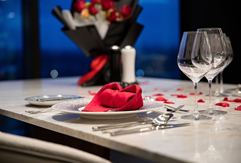 Elegant romantic dinner table setting